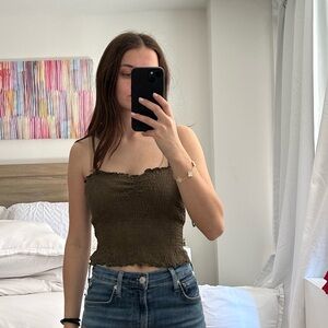 Green ruched crop top. VERY‎ stretchy.